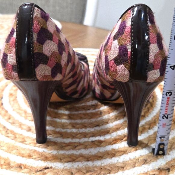 OSCAR, Oscar De La Renta, O Bessie Wine Heels size 6.5M. EUC - Picture 7 of 13